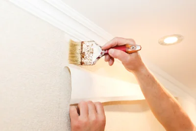 Pose de papier peint à Jouancy — revêtements muraux et toiles de verre